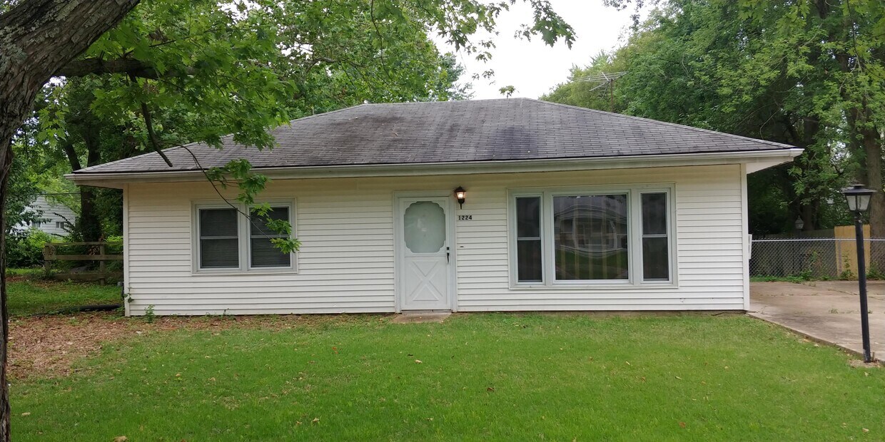 1224 Northdale Ave, Spanish Lake, MO 63138 House Rental in Spanish