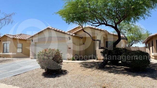 Building Photo - 21426 Duncan Dr