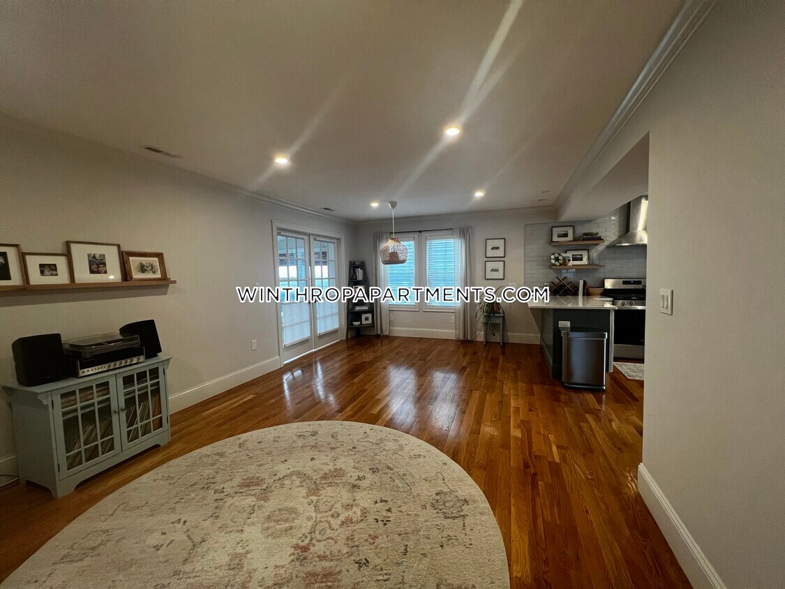 6 Undine Ave, Winthrop, MA 02152 Room for Rent in Winthrop, MA