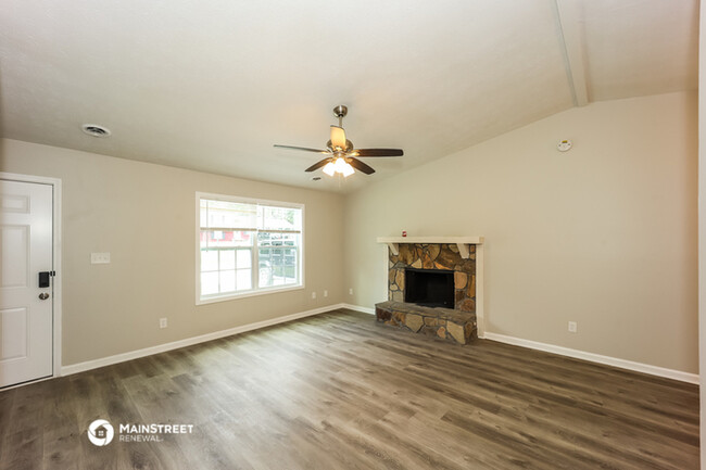 Building Photo - 53 Skylark Ln