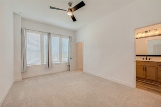 Building Photo - 24351 Dyer Hl Wy