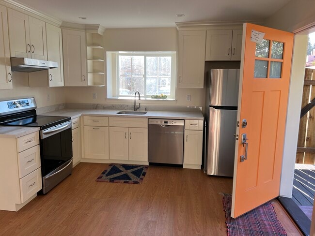 Building Photo - 7146 Danko Dr