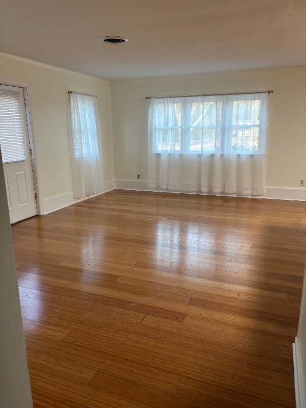 Building Photo - 43859 Bardmore Way