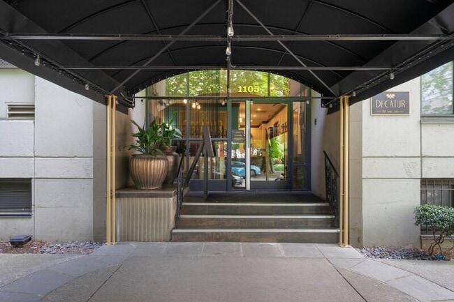 Foto del edificio - 1105 Spring St