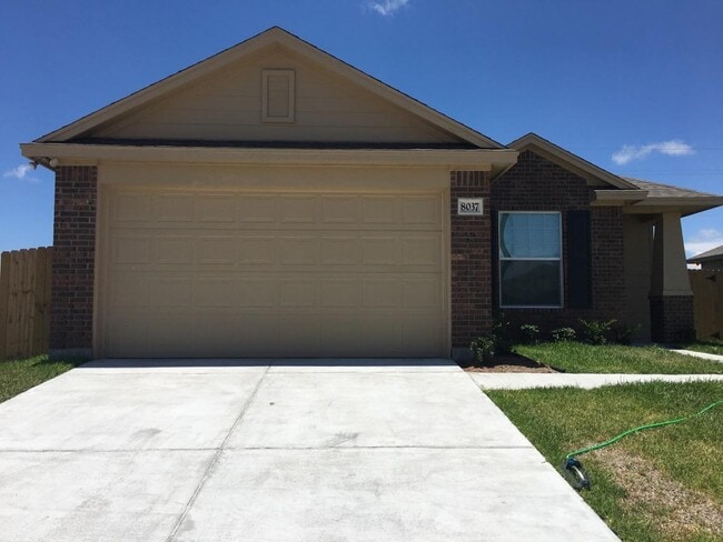 Foto del edificio - 8037 Pavo Real St