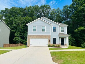 Building Photo - 143 Chapel Hl Pkwy