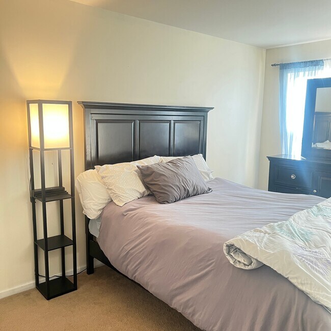 Foto del edificio - 659 Arbor Cir