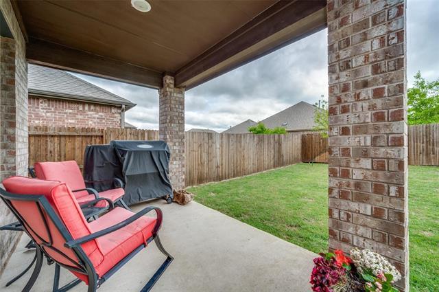 Building Photo - 2937 Log Cabin Dr