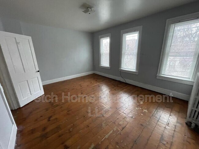 Foto del edificio - 35 N Mulberry St