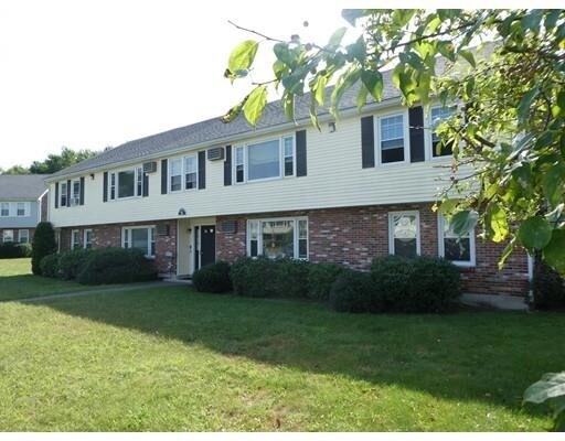 Primary Photo - 6 Cicero Dr