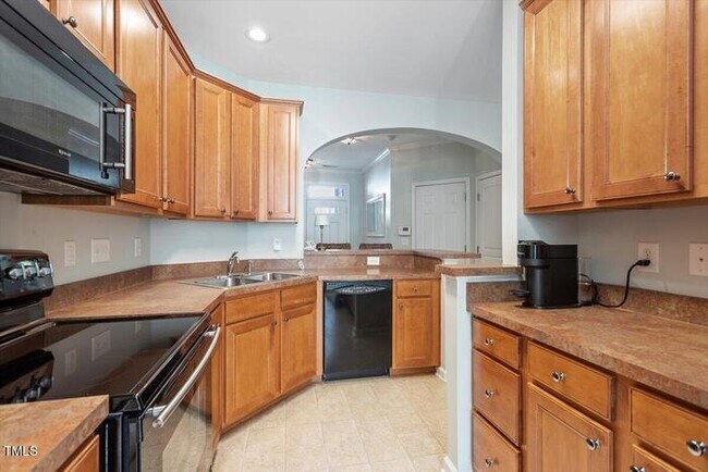 Building Photo - Build Equity While Leasing - Lease and Own...