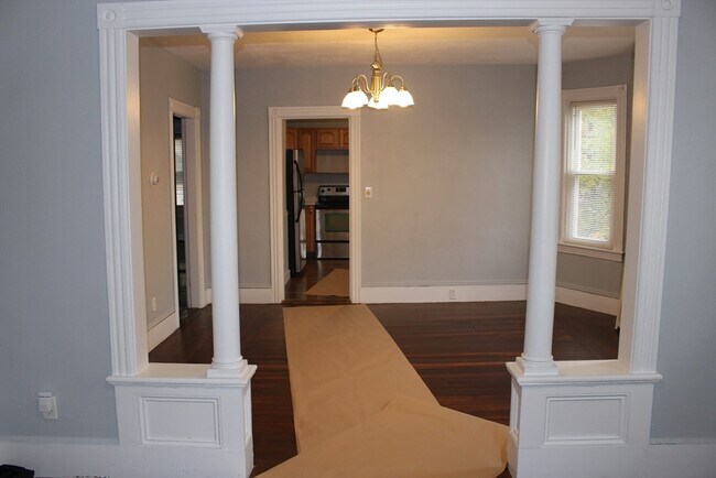 Foto del edificio - 1 Devlin Ave