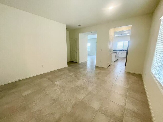 Building Photo - 4450 Merlot Hls Ave