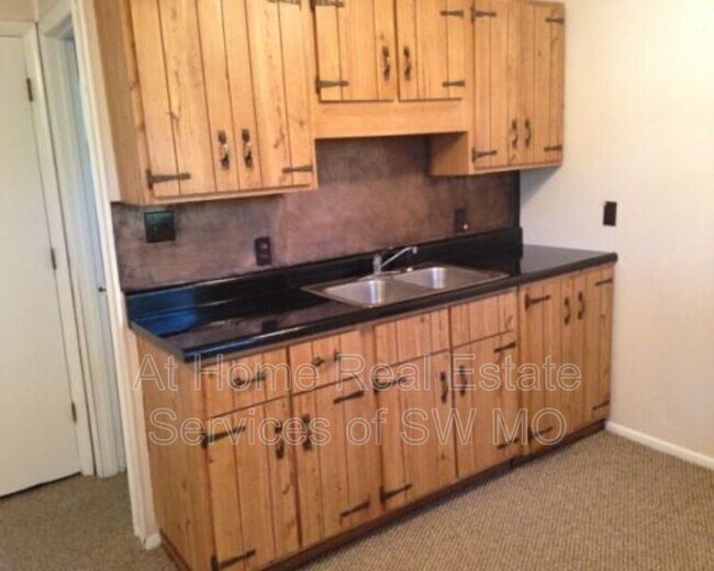 Foto del edificio - 1843-B E Monroe St