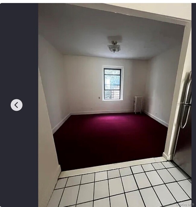 Building Photo - 21-28-28 35th St