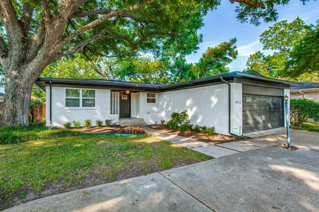 Building Photo - 6912 Clemson Dr