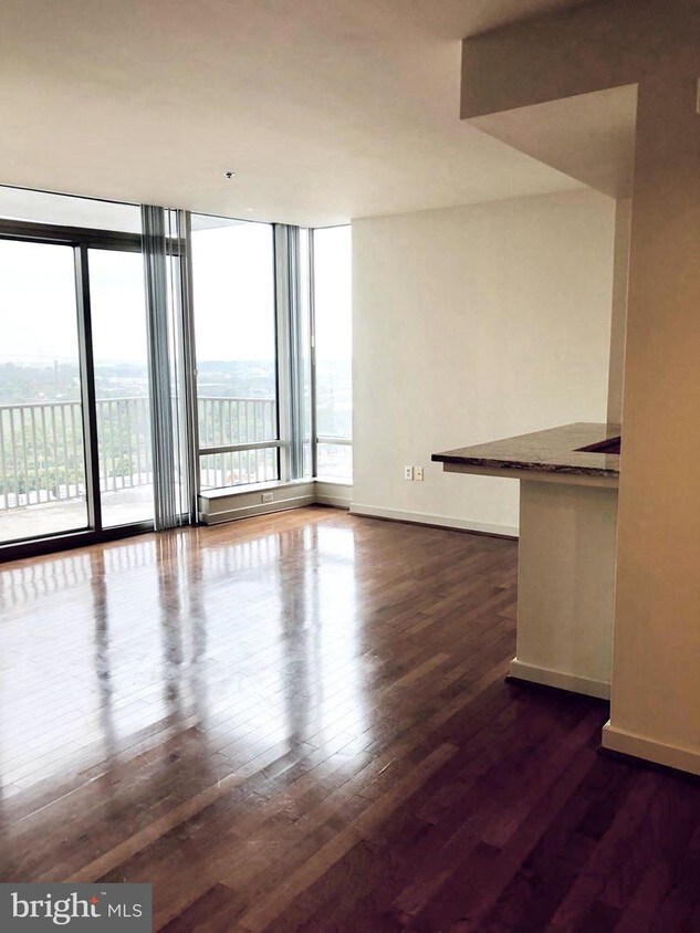 105 Christina Landing Dr Unit 1405, Wilmington, DE 19801 Apartment