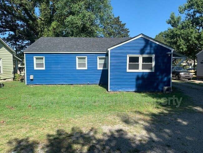 Foto del edificio - 602 E Lexington Ave