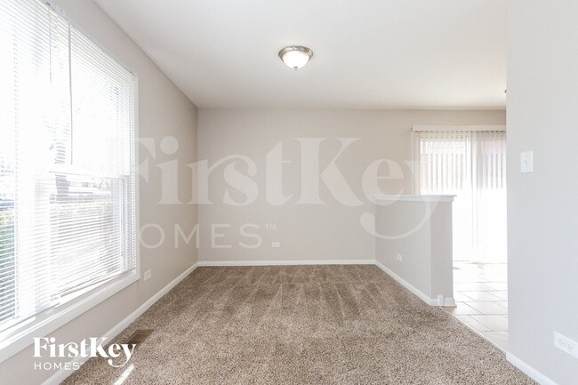 Foto del edificio - 4302 Applewood Ln