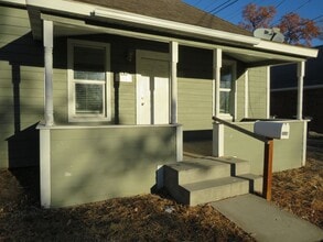 Building Photo - 3115 4th Ave S