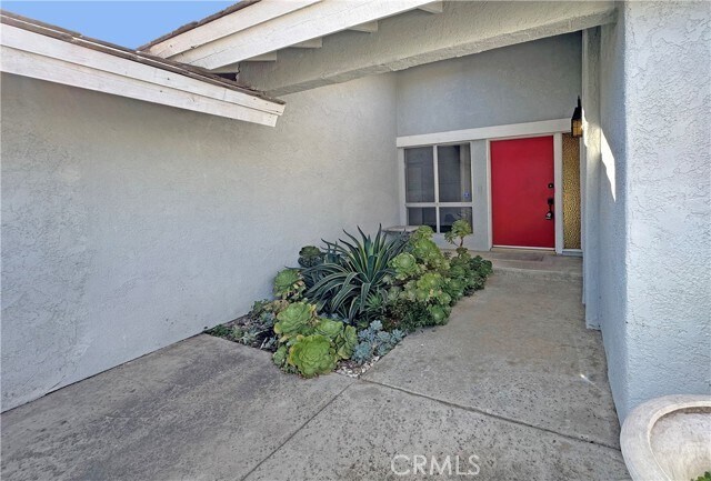 Building Photo - 9203 Daffodil Ave