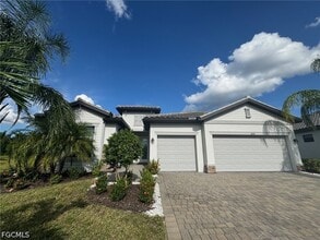 Building Photo - 11864 Misty Arbor Run