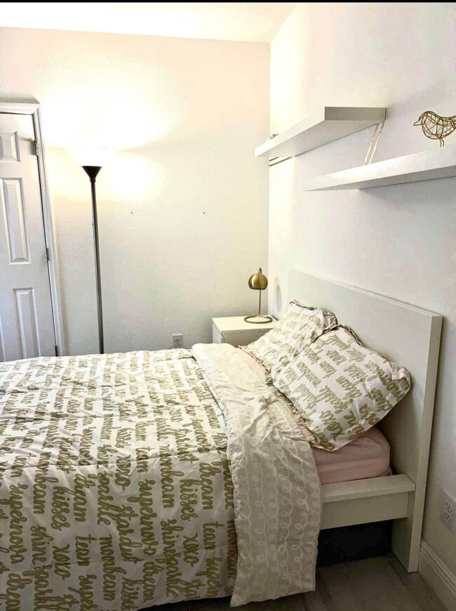 Foto del edificio - 1140 Cavender Creek Rd