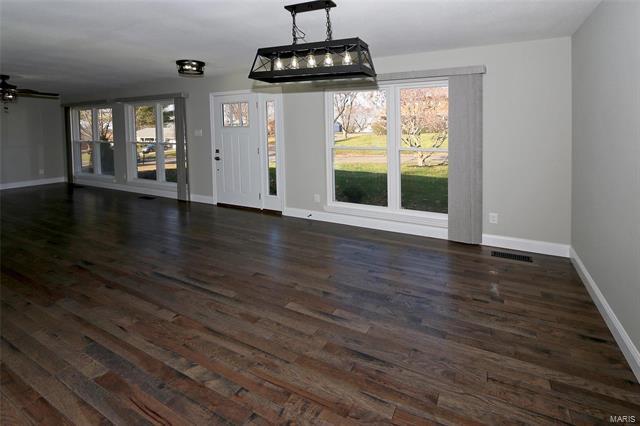 Foto del edificio - 12308 Betsy Ross Ln