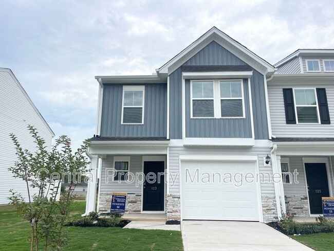 Building Photo - 123 Cillian St