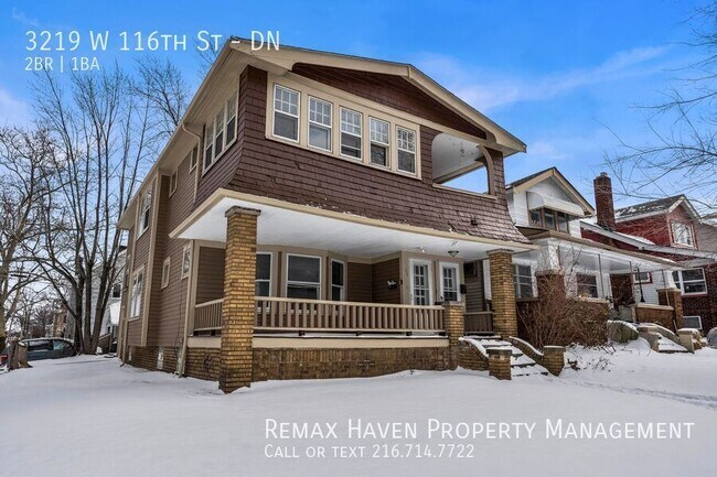 Foto del edificio - 3219 W 116th St