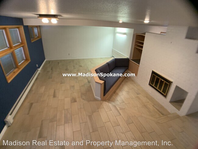 Building Photo - 4 br, 3 bath House - 4603 S Napa St.