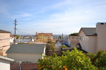 Primary Photo - 938 W 19th St