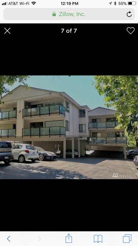 Building and parking spaces - 321 Bellevue Way SE