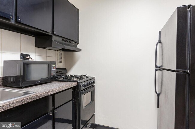 Foto del edificio - 1420 N St NW