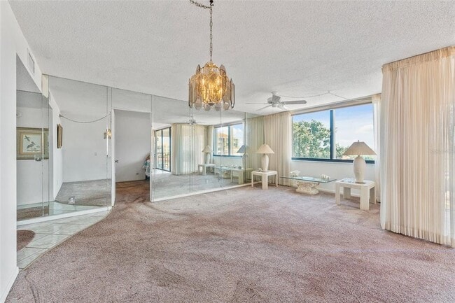 Building Photo - 6158 Palma Del Mar Blvd S