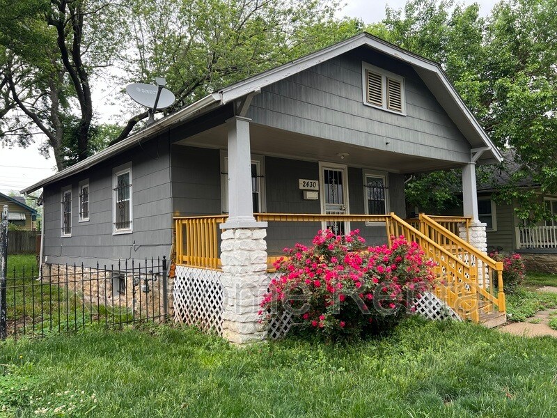 2430 E 67th Terrace, Kansas City, MO 64132 House Rental in Kansas