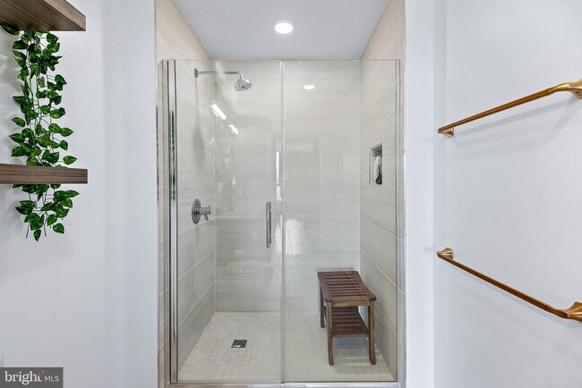 Foto del edificio - 1211 Van St SE