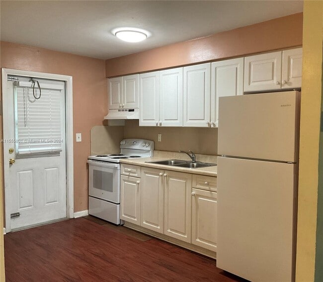 Building Photo - 1195 Northwest 100th Terrace Apt #1, Miami...