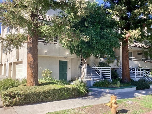 Building Photo - 5145 Yarmouth Ave