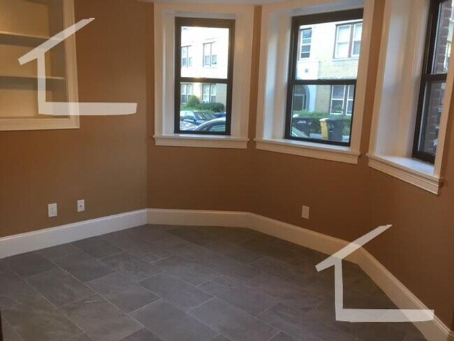 Foto del edificio - HOT BRIGHTON LISTING!!!!