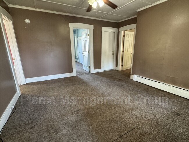 Foto del edificio - 69 Turnpike St