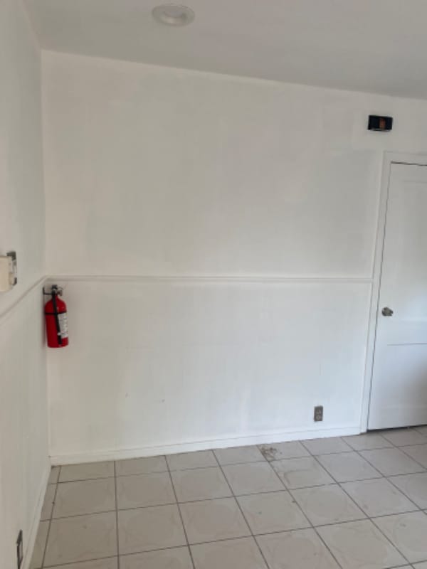 Building Photo - 154 Watson Ave