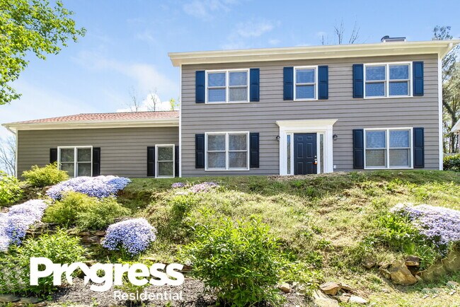 Building Photo - 590 River Overlook Dr NW