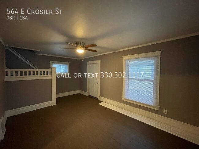 Building Photo - 564 E Crosier St