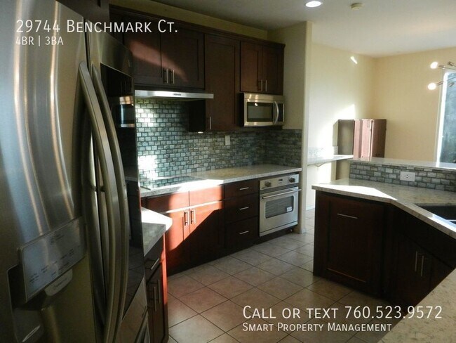 Building Photo - $200 off 1st 5 mos! Cul-de-sac Home 4 Bedr...