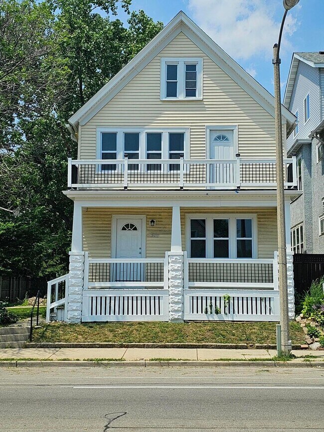 Foto del edificio - 2611 N Holton St