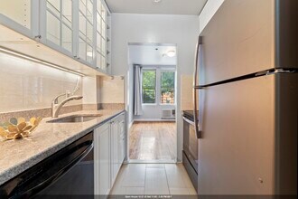 Building Photo - 108 Waldo Ave