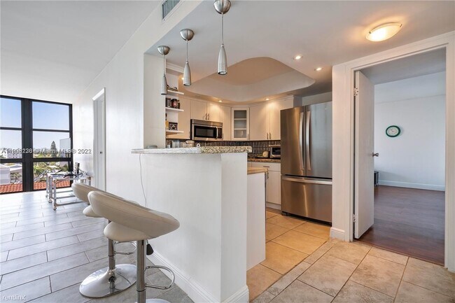 Building Photo - 2 br, 2 bath Condo - 2049 S Ocean Dr Apt 603