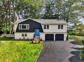 Building Photo - 29 Magellan Dr
