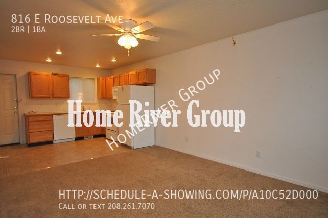Building Photo - Quaint 2-Bedroom/1-Bath Townhome in Nampa!